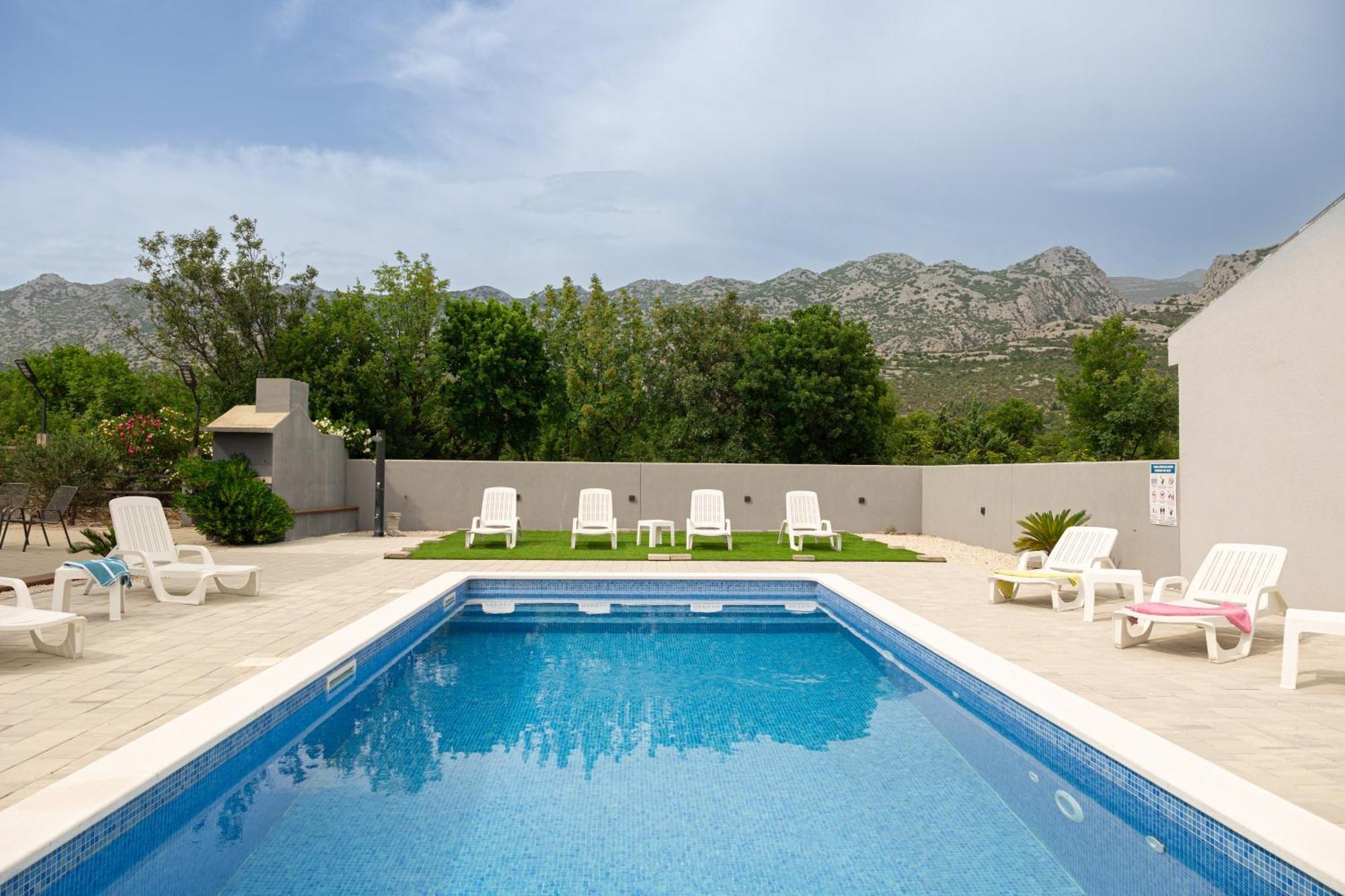 Apartments Zanic With Private Swimming Pool And Sea View Stari Grad Kültér fotó