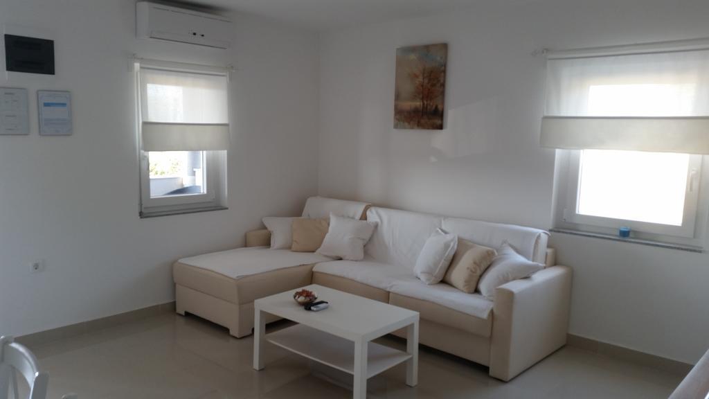 Apartments Zanic With Private Swimming Pool And Sea View Stari Grad Kültér fotó
