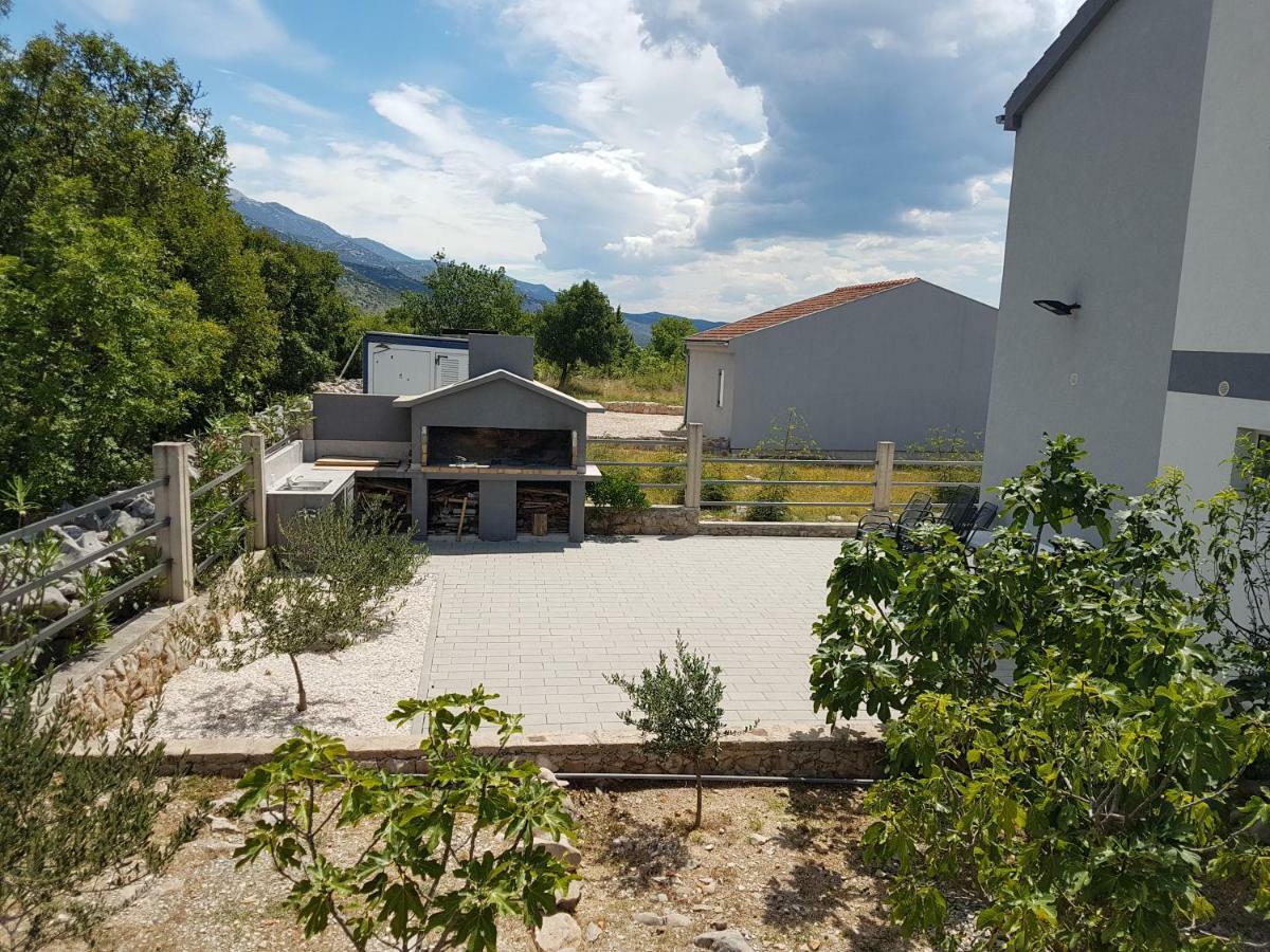 Apartments Zanic With Private Swimming Pool And Sea View Stari Grad Kültér fotó